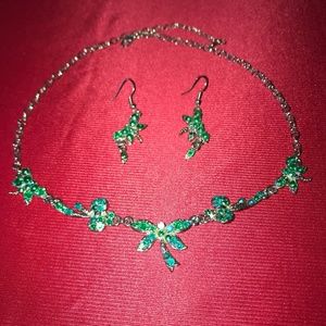 VINTAGE STYLE BUTTERFLY NECKLACE SET